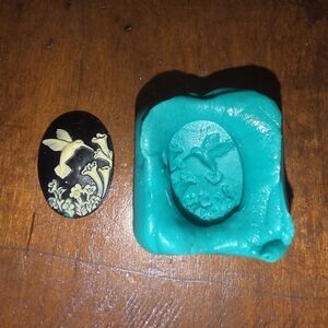 Hummingbird With Flowers Floral Cameo Cabochon Mold For Resin/Polymer Clay